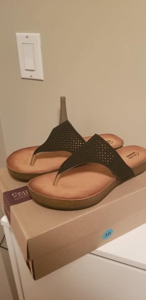 CLARKS sandals