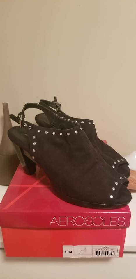 New Aerosoles Pumps
