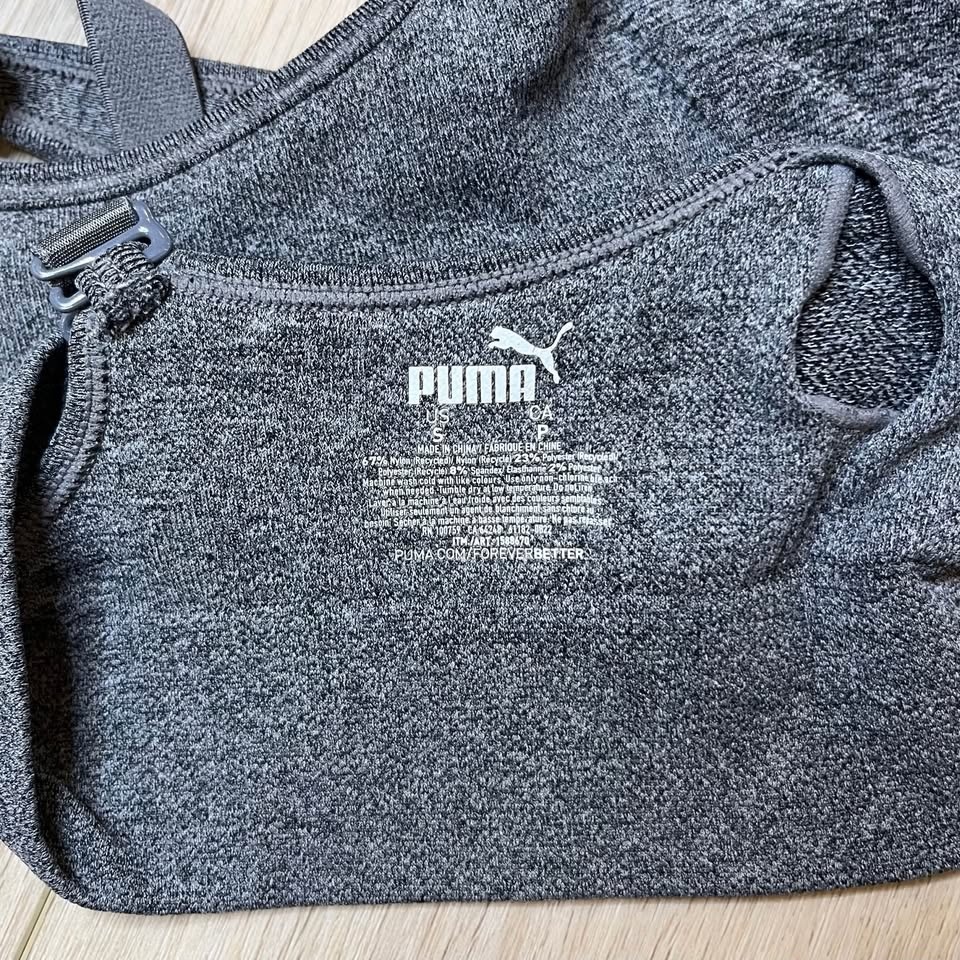 PUMA Women's Gray Sports Bra (like new) - Size S - photo 5
