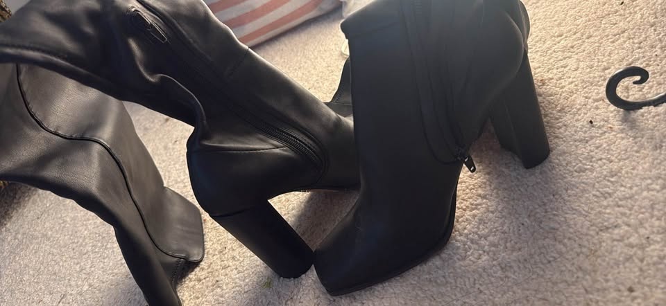 ALDO black over-the-knee boots US 7.5 block heel - photo 4