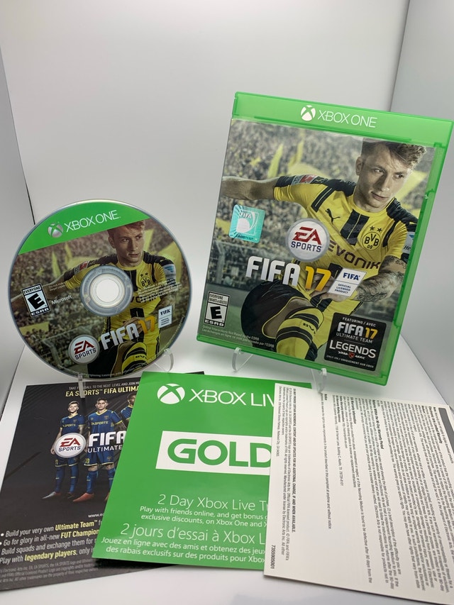 FIFA 17 w/ Promo (Xbox One)