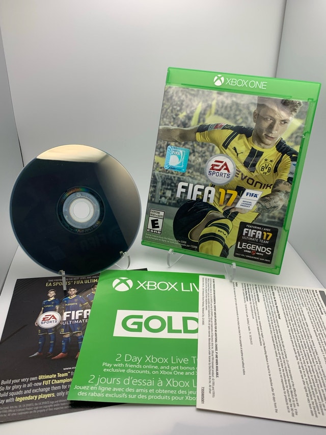 FIFA 17 w/ Promo (Xbox One) - photo 2