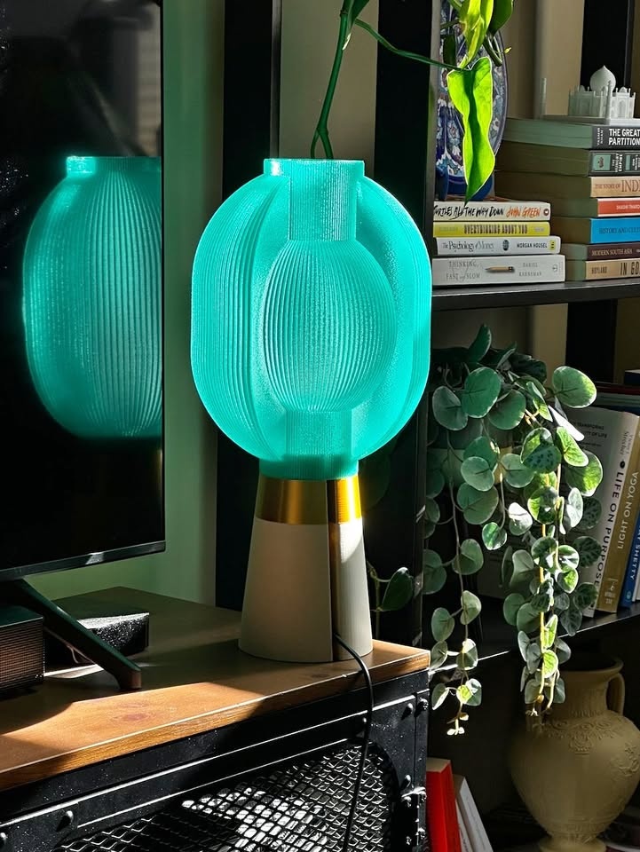 Aqua Accent Lamp
