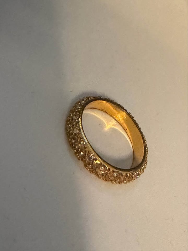 Gold tone sparkly ring - photo 3