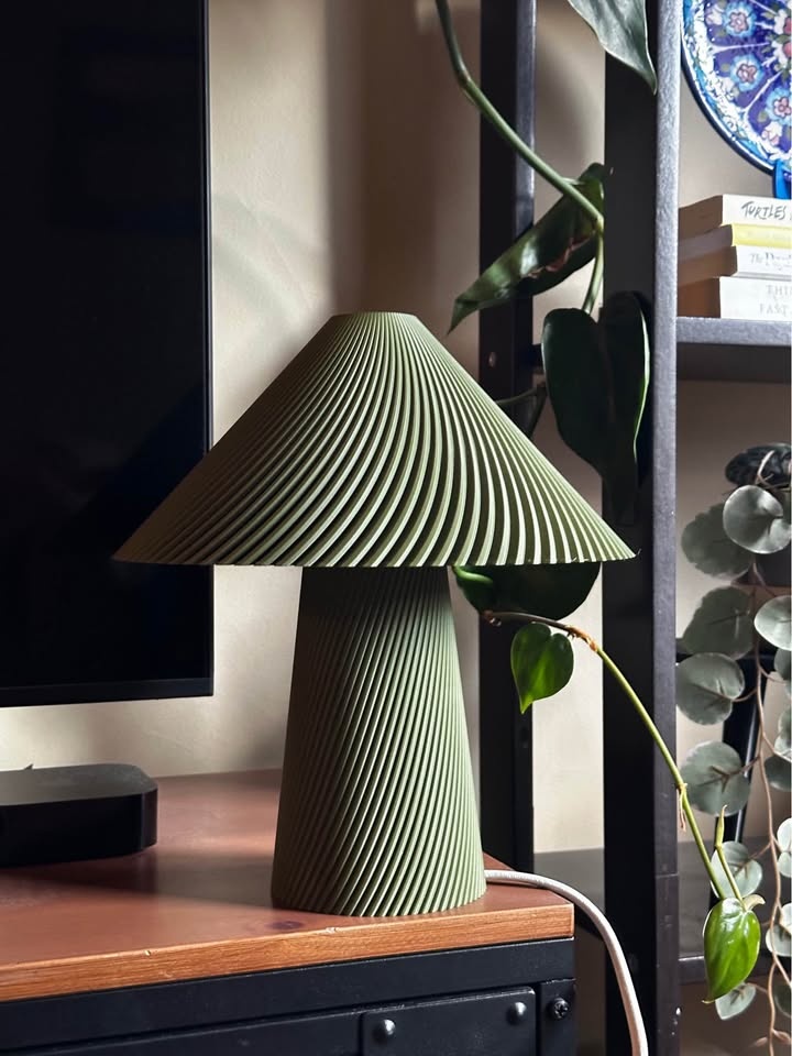 Ribbed Mushroom Lamp - photo 2