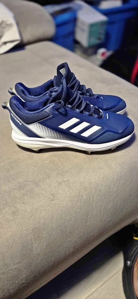 Adidas Icon Baseball Cleats