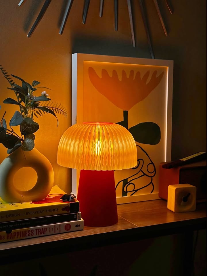 Jellyfish Glow Lamp