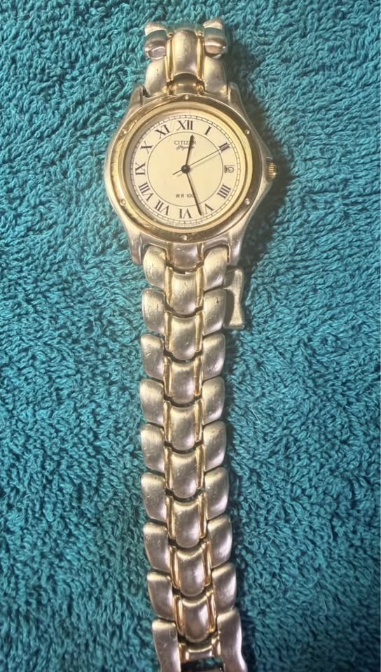 Mens Citizen Elegance Watch WR100 Water Resistant - photo 3