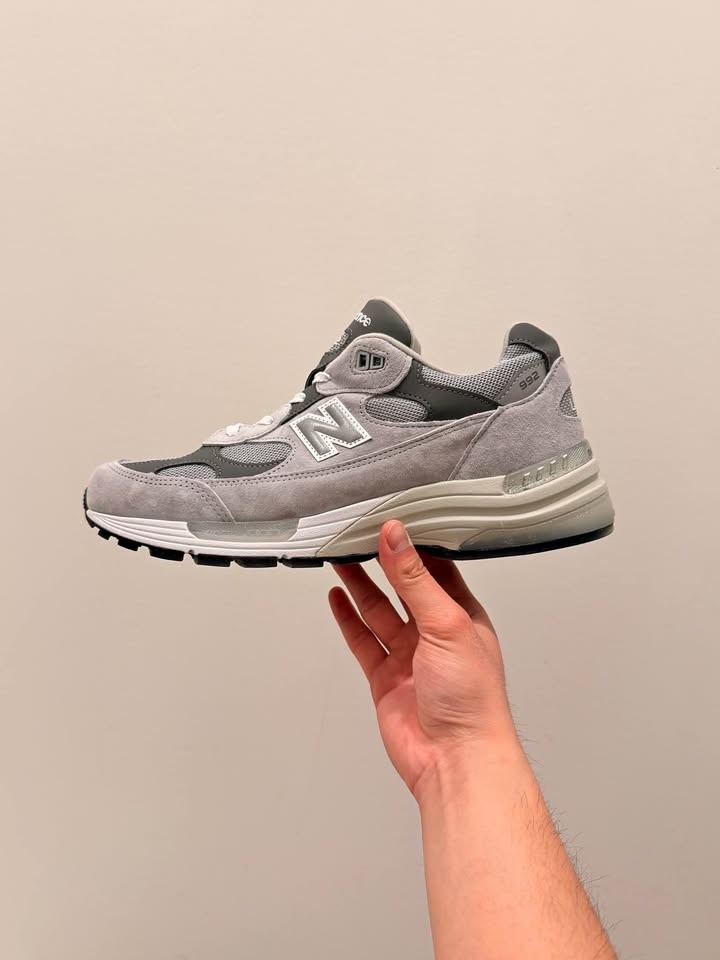 New Balance 992 (Mens 9)