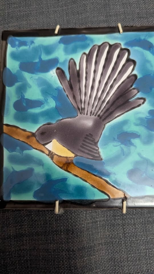 Vintage Miriam Loretto IKON Handglazed Art Tile - Piha, NZ - photo 2