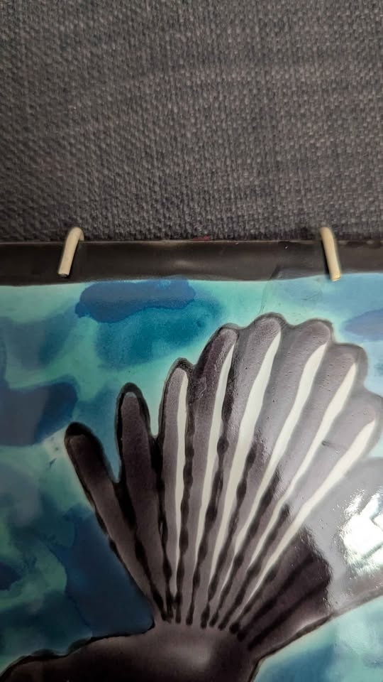 Vintage Miriam Loretto IKON Handglazed Art Tile - Piha, NZ - photo 4