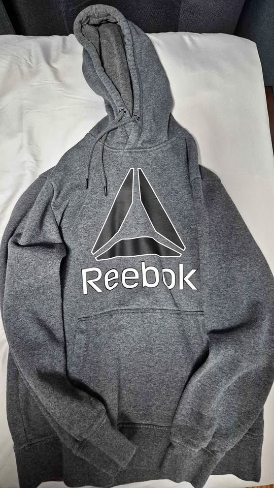 Men's Small Reebok Hoodie