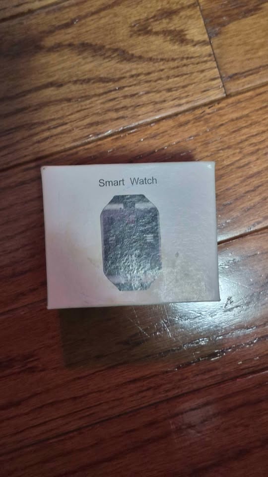 Genuine Smart Watch - Brand New - photo 2