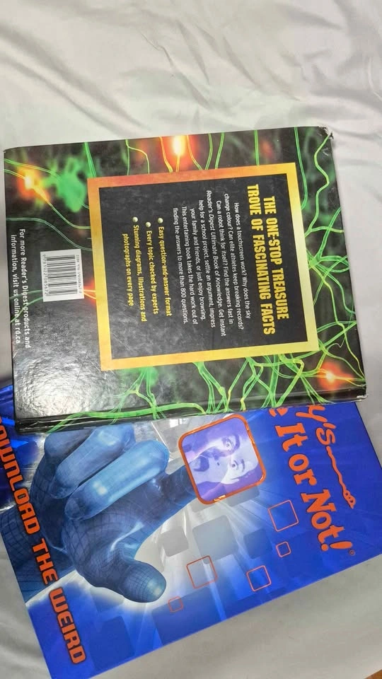 Ripley Believe it or not + Readers Digest Books - photo 2
