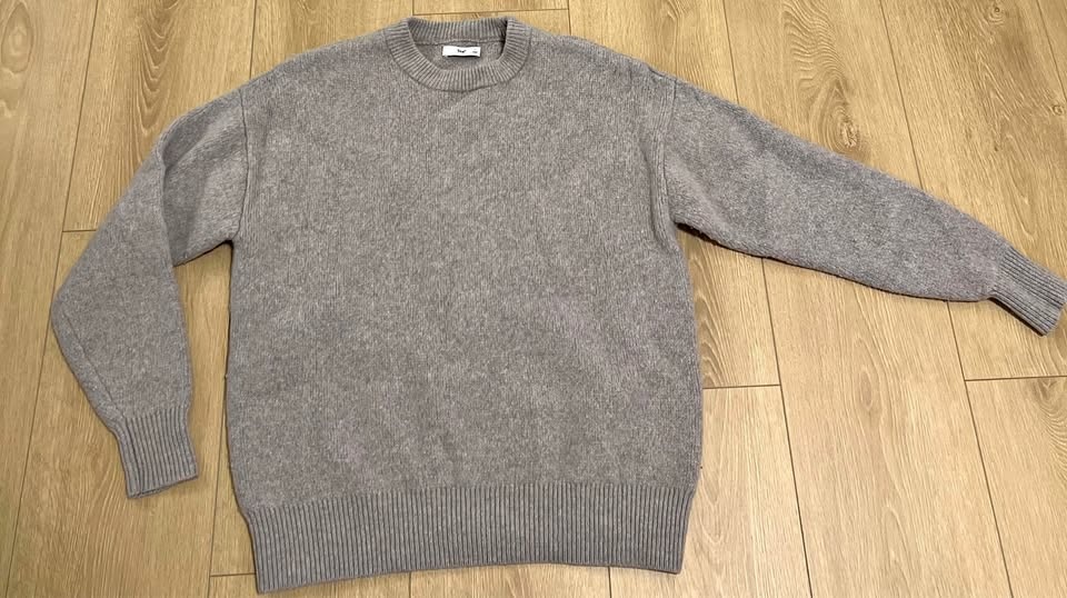 Tna wool sweater