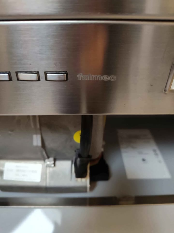 Good Condition Stainless Steel Hood Fan - photo 5