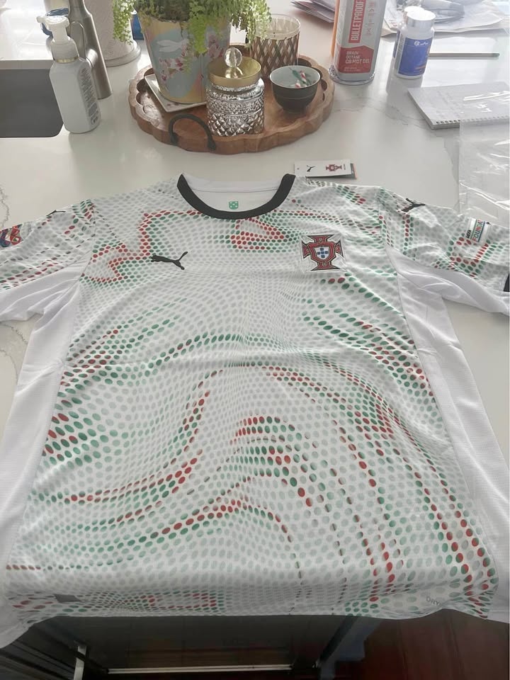 Portugal Soccer Jersey 2025 Away