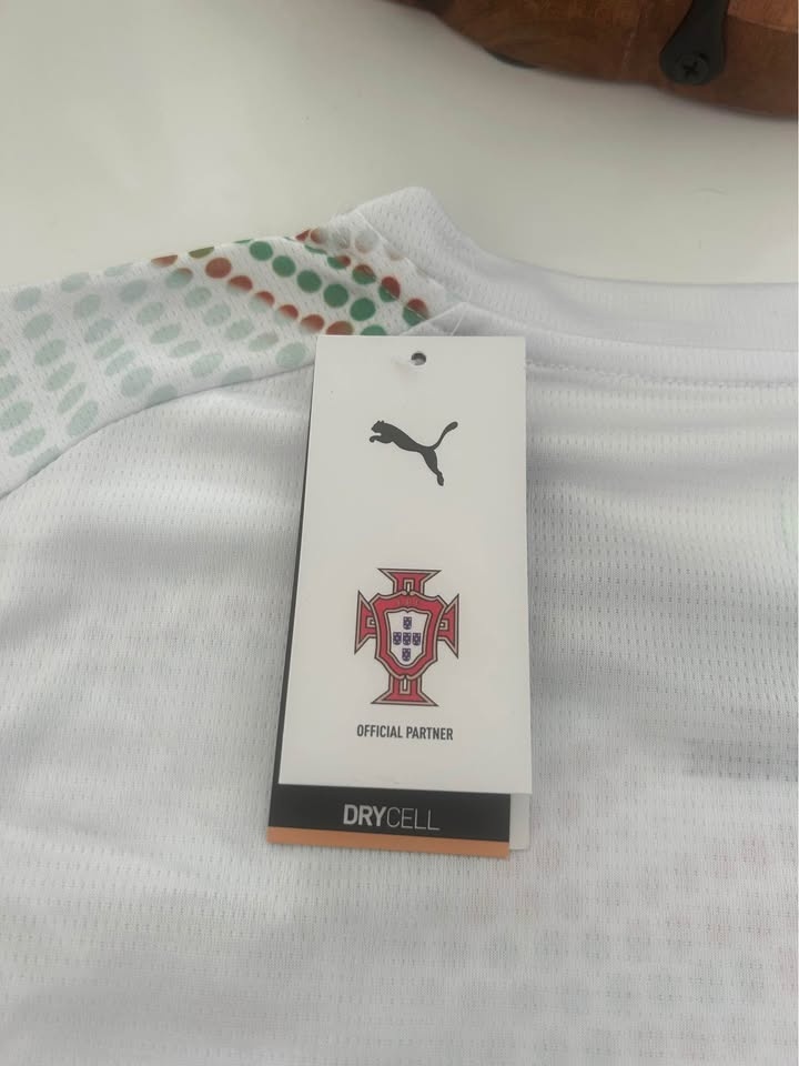 Portugal Soccer Jersey 2025 Away - photo 4