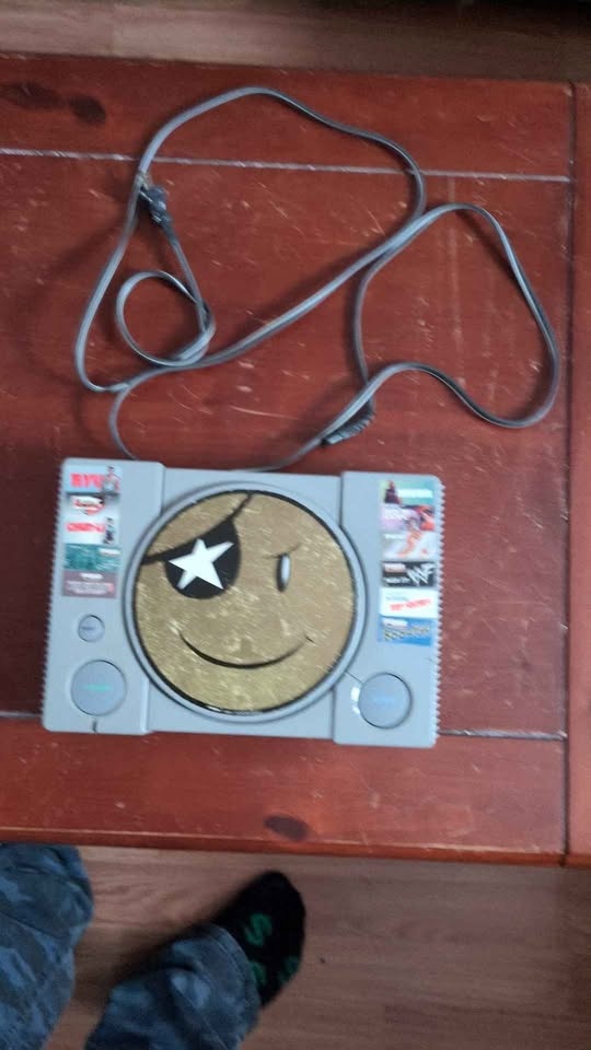 Modded PlayStation 1. Retro gaming at its finest! - photo 2