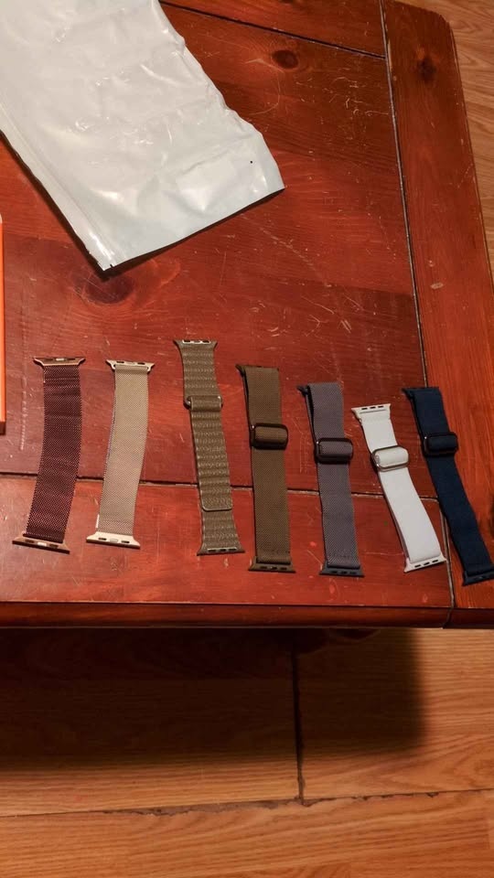 Apple Watch Series 6 - Great Condition! - photo 2