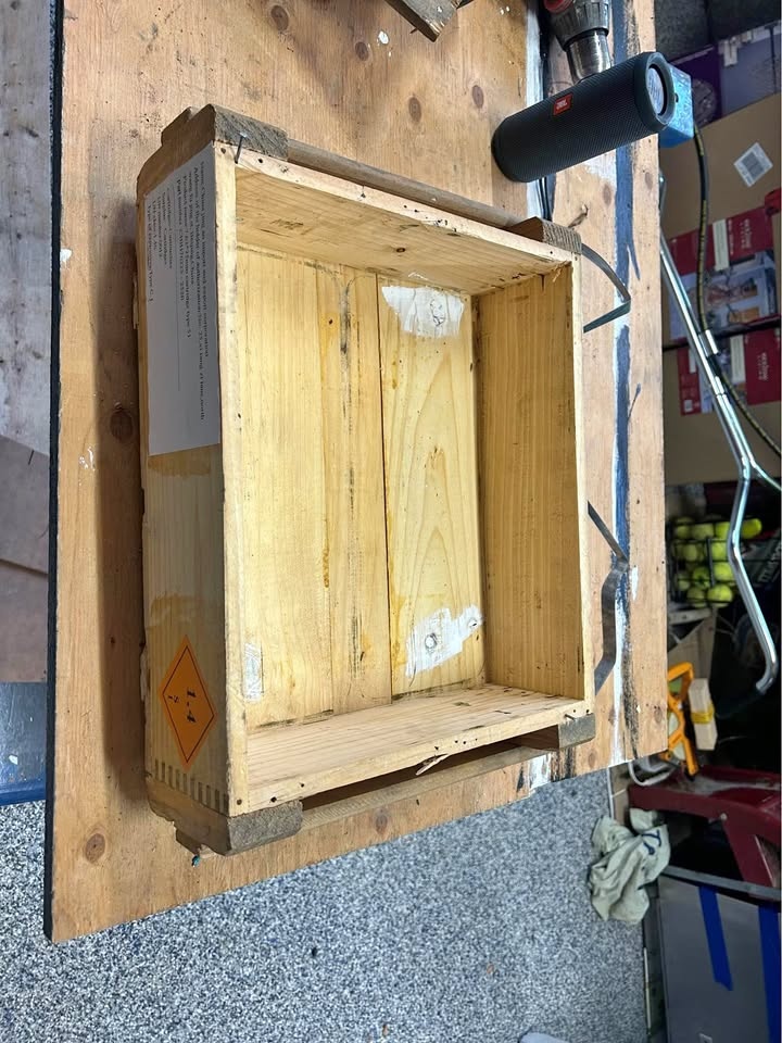 Ammunition box /crate