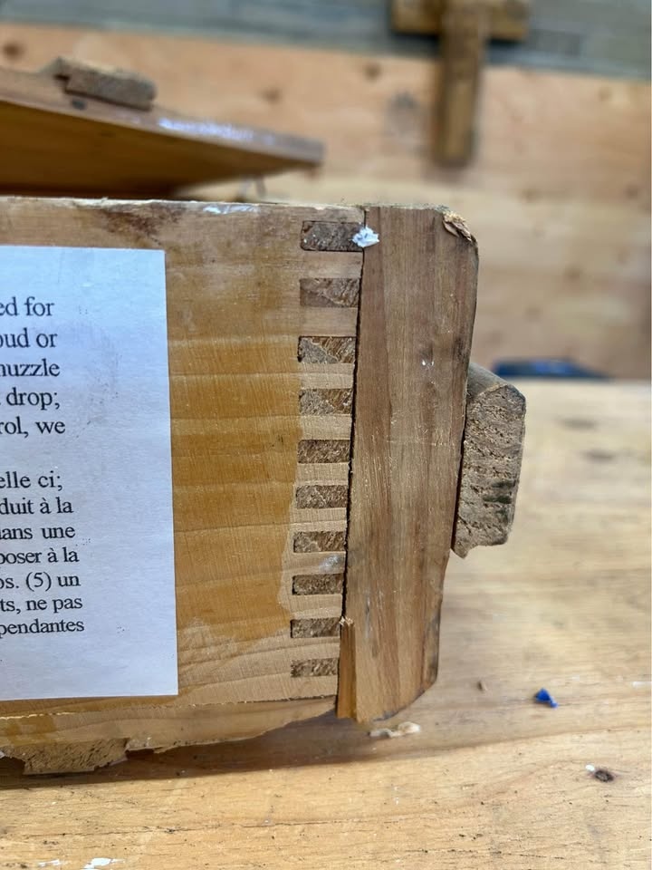 Ammunition box /crate - photo 3
