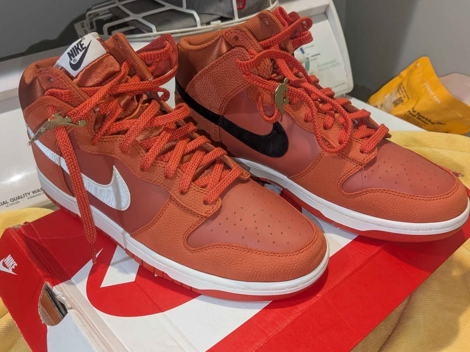 Size#10.5 Mens/12 WMN- NIKE DUNK HI RETRO- PRM EMB - photo 3