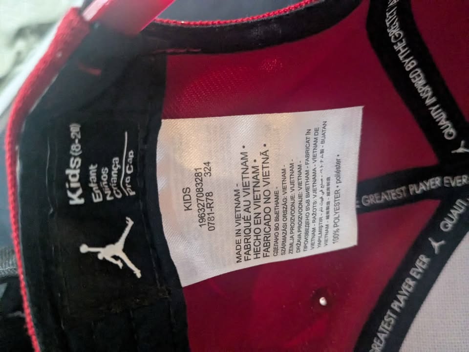 2 Youth/Kids Original Jordan Hats - 1 New and 1 Used - photo 5
