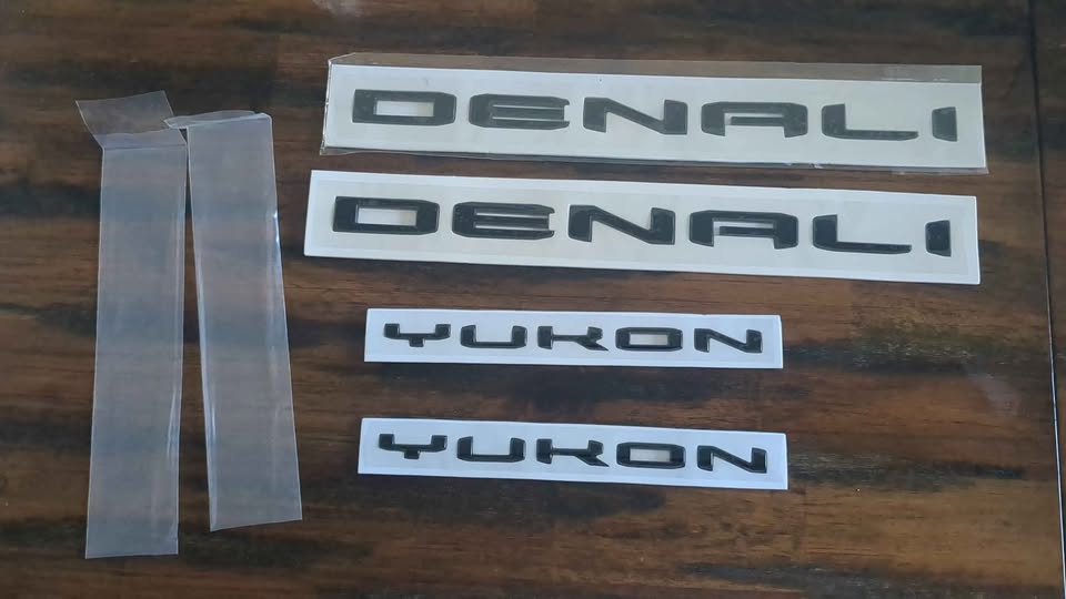 2022/2025 GMC Yukon Denali Emblems BLACK - photo 5