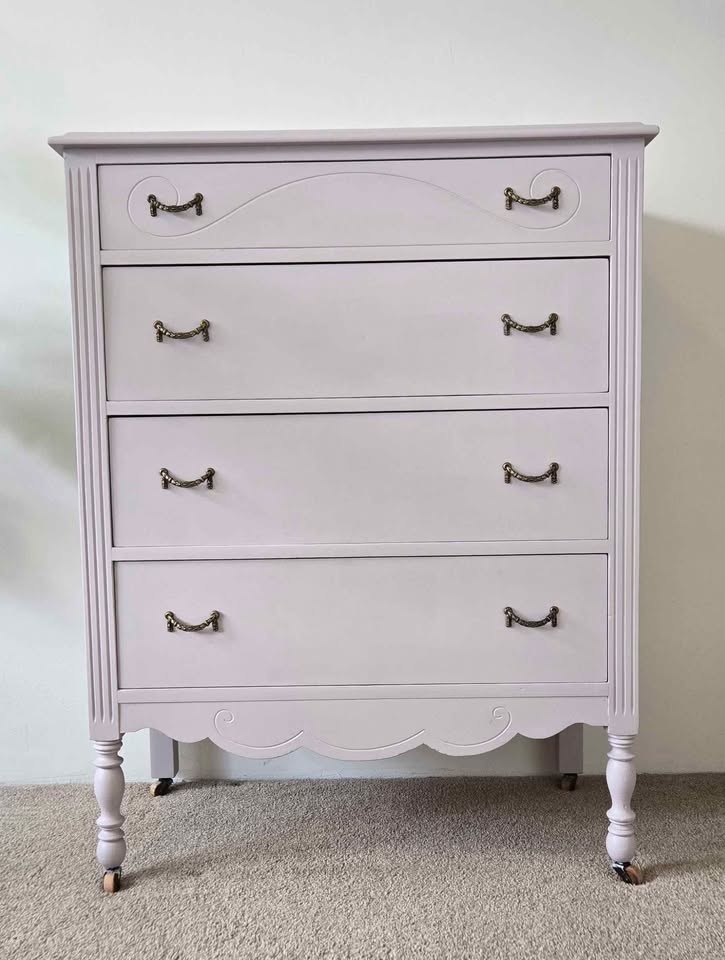 Refinished Bedroom Set (3 pc) - Vanity, Bed, Lingerie Chest - photo 2