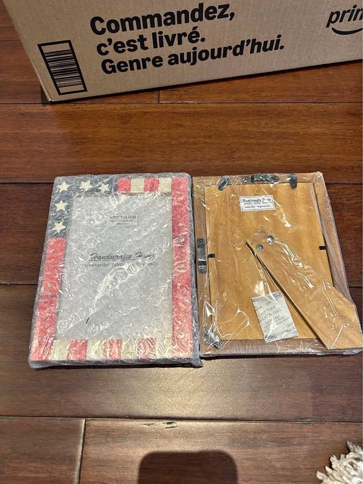 Handmade USA 🇺🇸 Picture Frame
