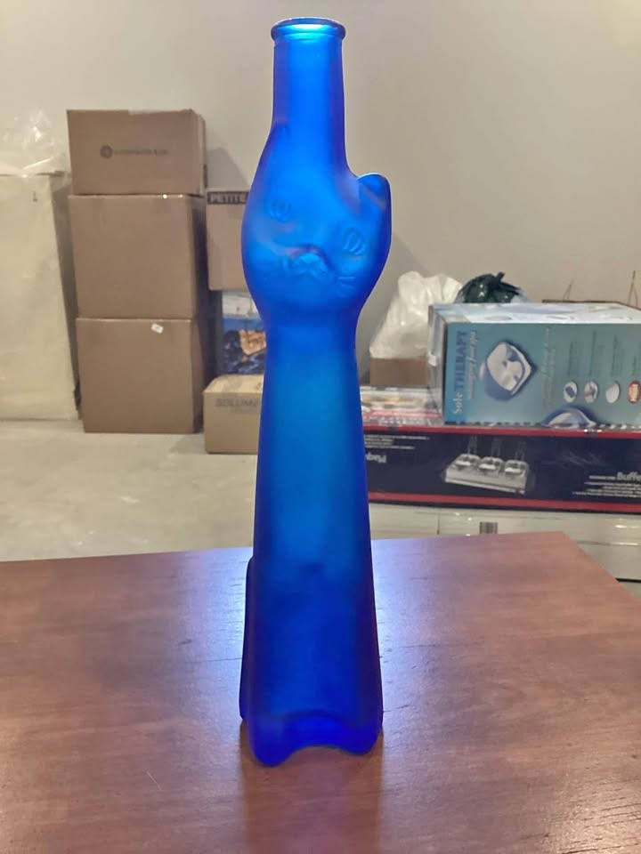 Moselland Cat Collection Wine Bottle Empty - Blue & White