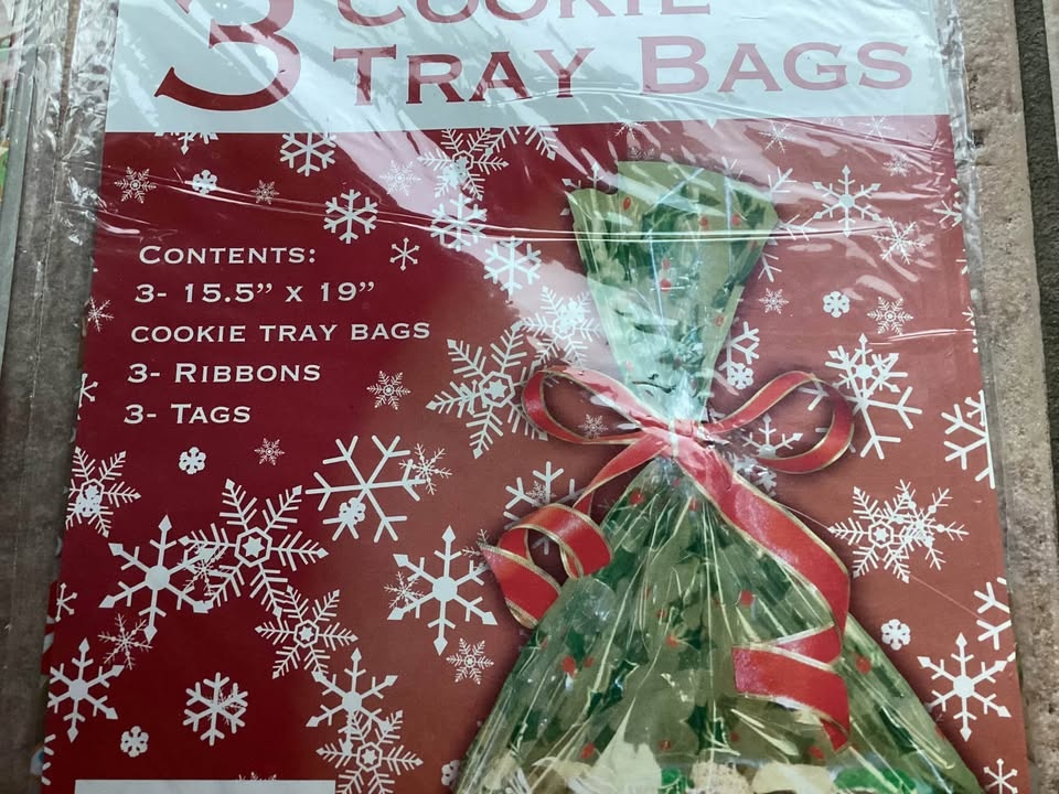 Cookie tray bags (3 and 2 left) - photo 2