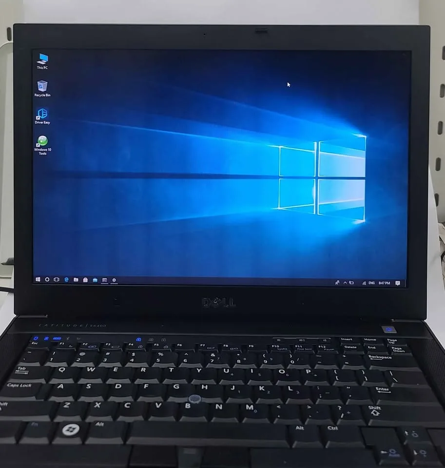 Dell Latitude E6400 Laptop thumbnail