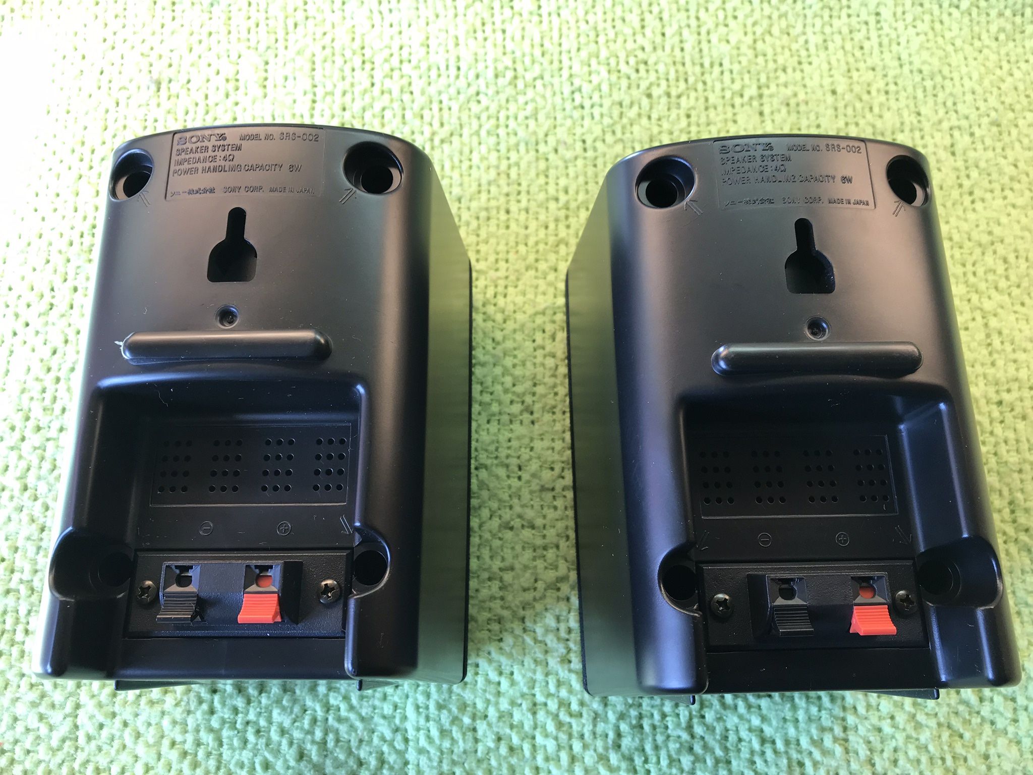 SONY SRS-002 MINI BOOKSHELF SPEAKERS (SET OF 2) - photo 3