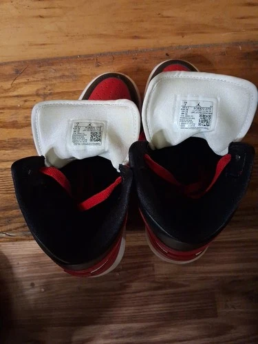 Women's Air Jordan 1 - photo 5