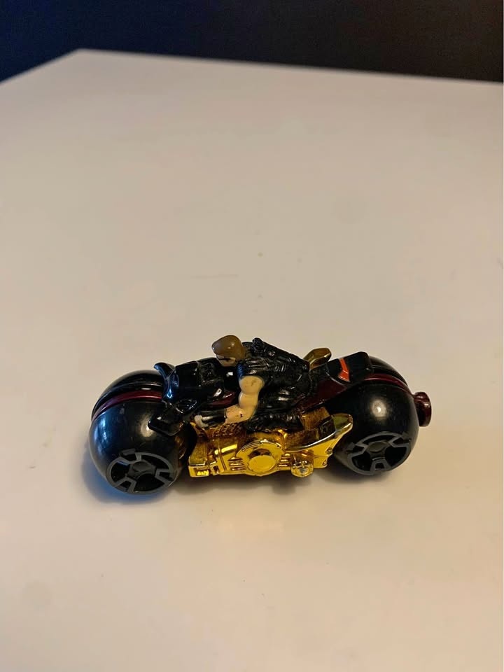 Hot Wheels Marvel Hawkeye Motorbike Age of Ultron
