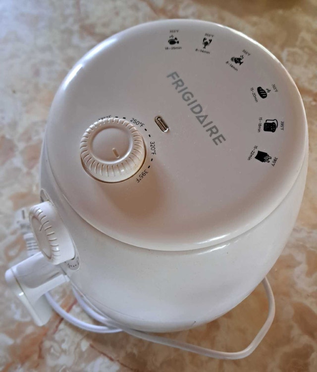 Frigidaire Air Fryer