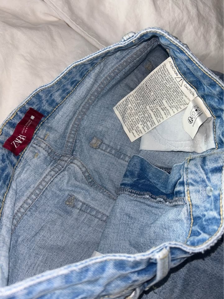 ZARA Jean Size 4 - photo 3