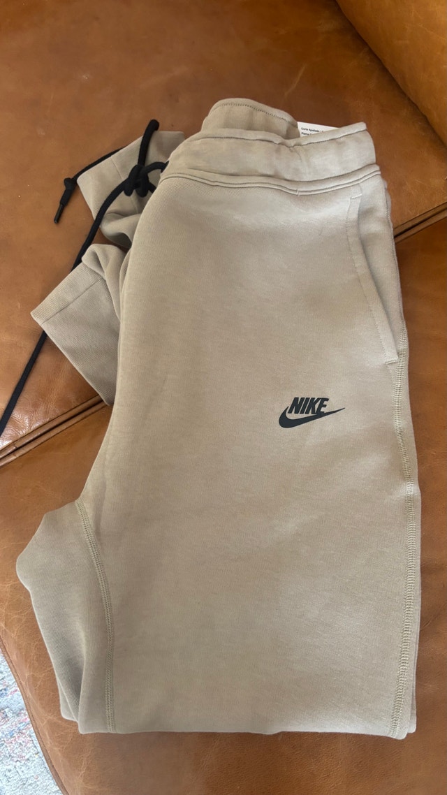 Nike Tech Fleece Joggers - Size Large - photo 2