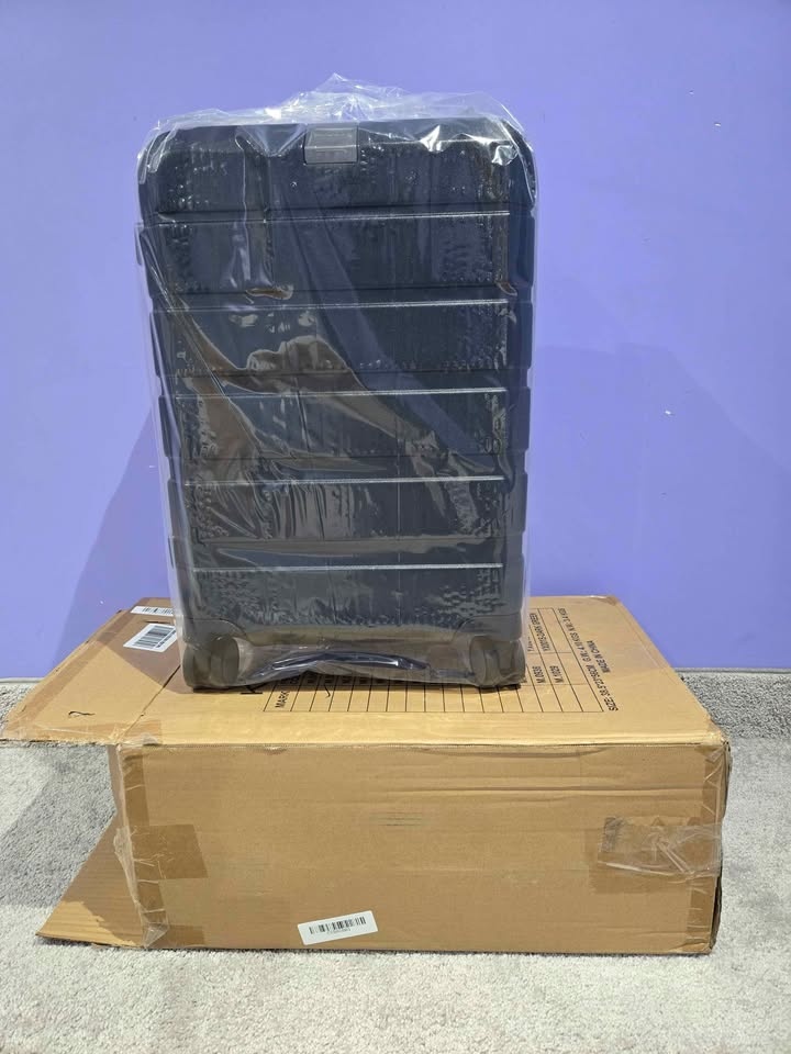 Brand New KROSER Expandable Hard Shell Carry-on Luggage - photo 2