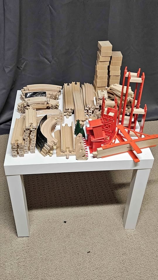 Wooden Train Set - Melissa & Doug and KidKraft