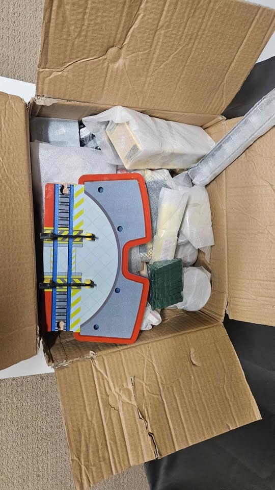 Wooden Train Set - Melissa & Doug and KidKraft - photo 5