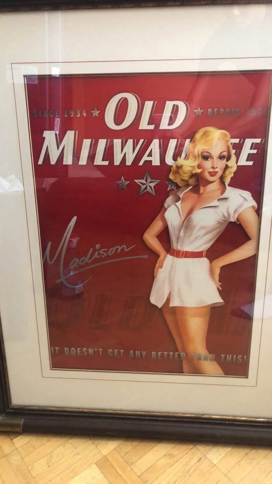 Vintage Old Milwaukee Beer Poster - Retro Pin-Up Style, Framed A - photo 2