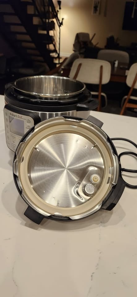 Instant Pot Duo Mini 3QT Multi-Use Pressure Cooker - photo 2