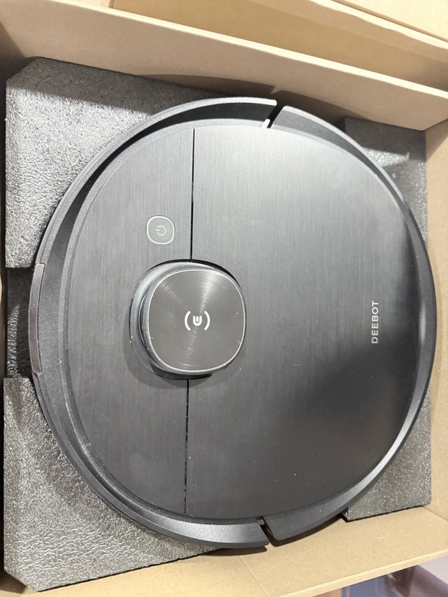 Ecovacs Deebot T8 Robot Vacuum