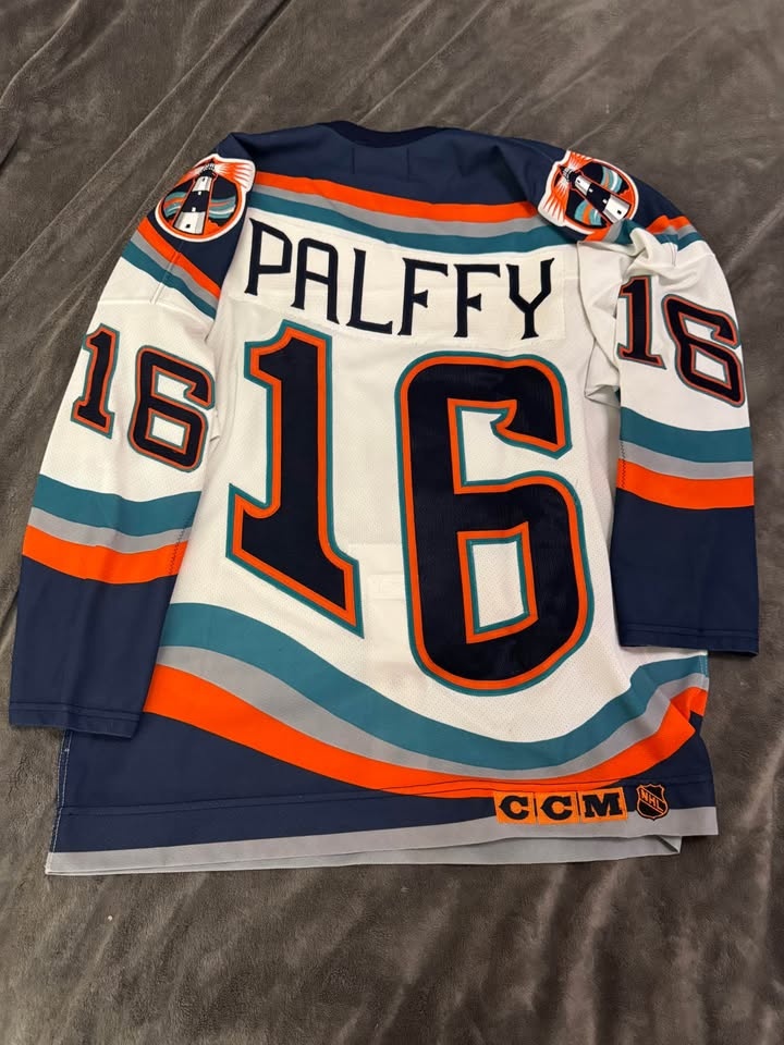Rare CCM Islanders "Fisherman" Jersey - Pálffy #16 (Size 48) - photo 2