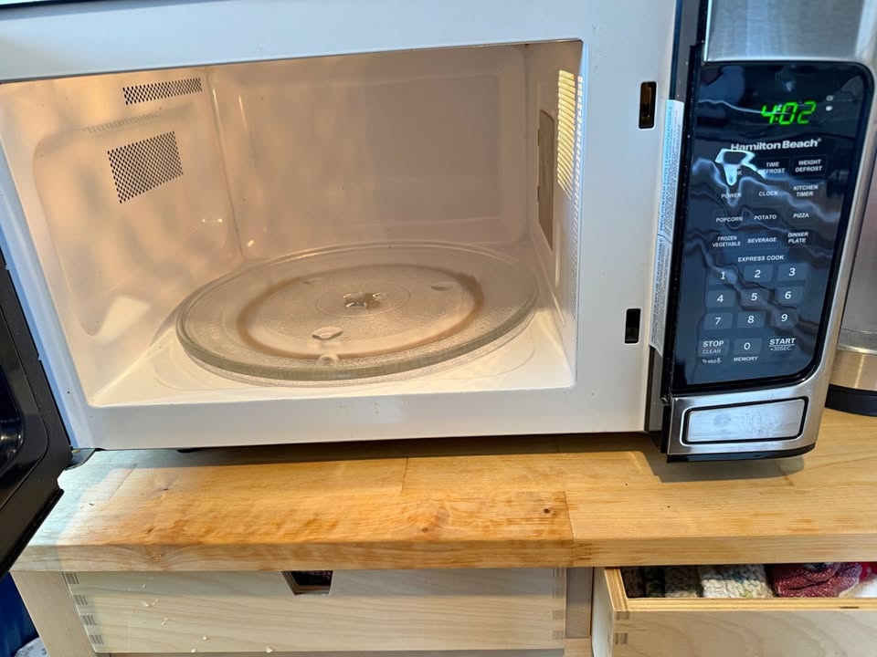 Hamilton Beach Microwave