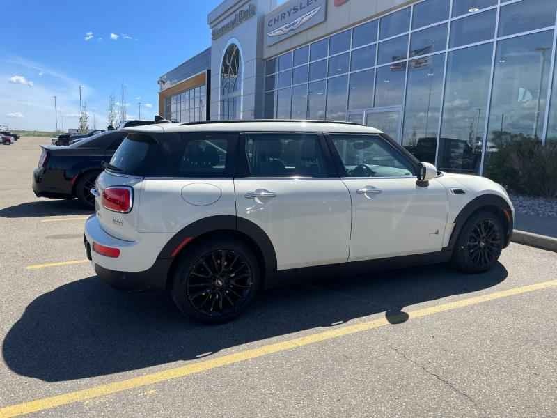 2019 MINI Clubman AWD WINTER TIRES LOW KMS NO ACCIDENTS - photo 4