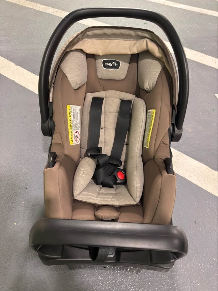 Baby car seat - photo 2